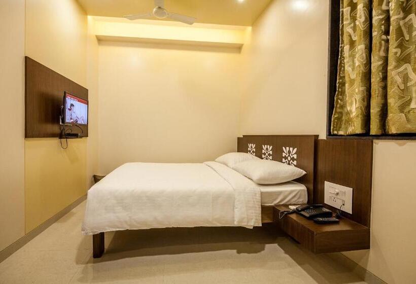 חדר סטנדרט לשלושה, City Guest House   Dadar