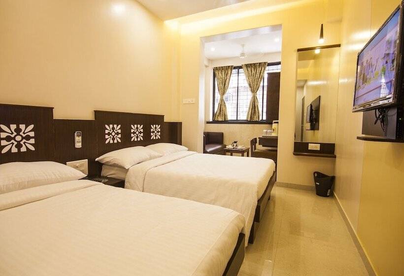 חדר סופריור לארבעה, City Guest House   Dadar