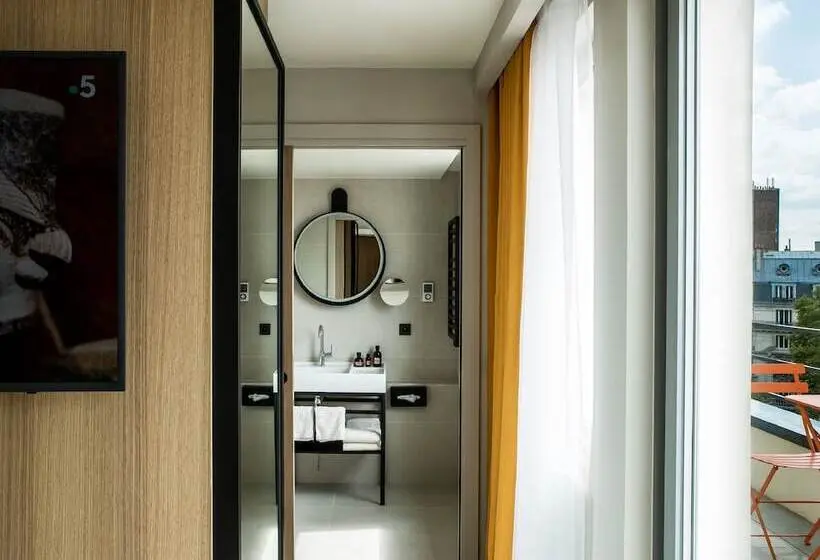 バルコニー付きスーペリアルーム, Mercure Paris 17 Batignolles