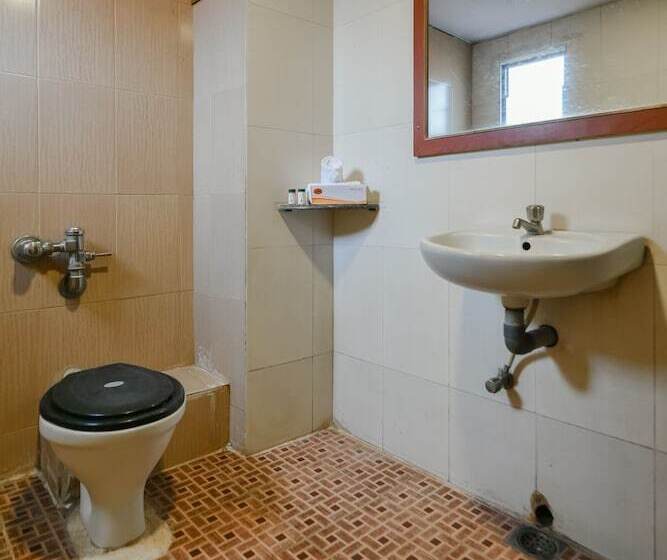 스탠다드 트리플 룸, Roopa