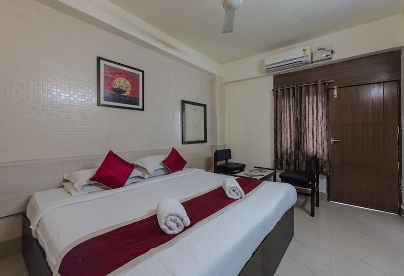 스탠다드 트리플 룸, Roopa