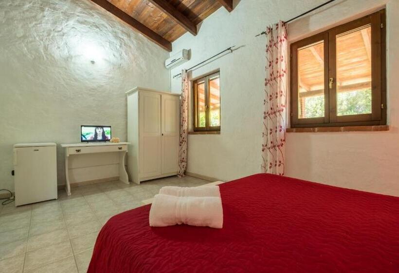 غرفة قياسية ثلاثية, Agriturismo Il Paradiso