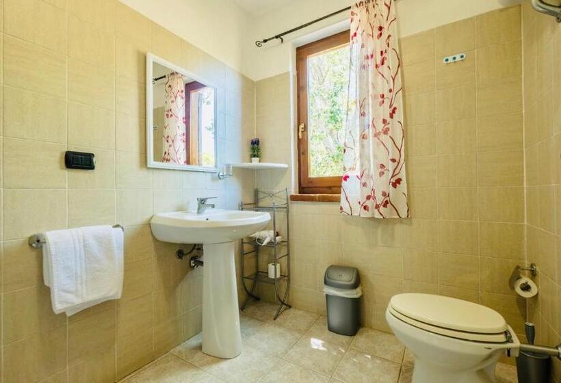 غرفة قياسية ثلاثية, Agriturismo Il Paradiso