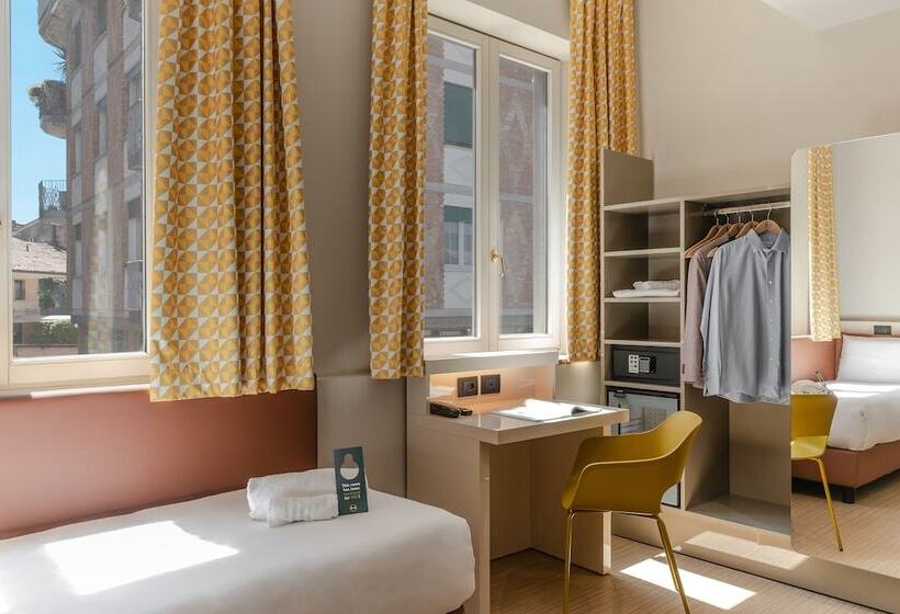 اتاق استاندارد سه نفره, B&b Hotel Treviso