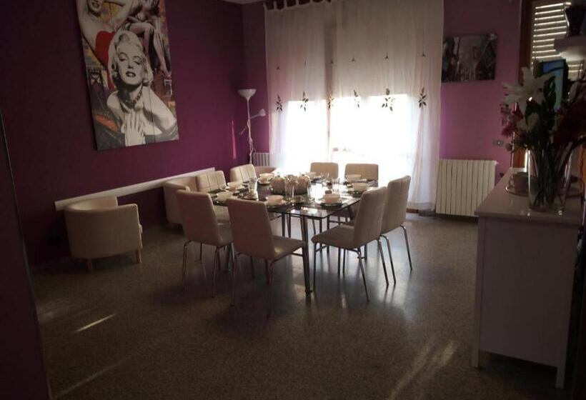 آپارتمان 1 خوابه با بالکن, L Isola Di Romy