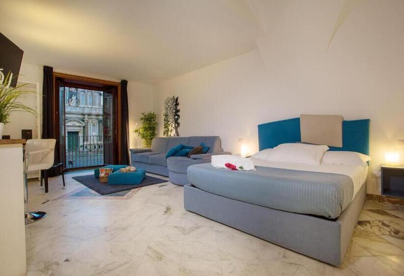 اتاق استاندارد چهارنفره با بالکن, Le Suites Del Duomo House