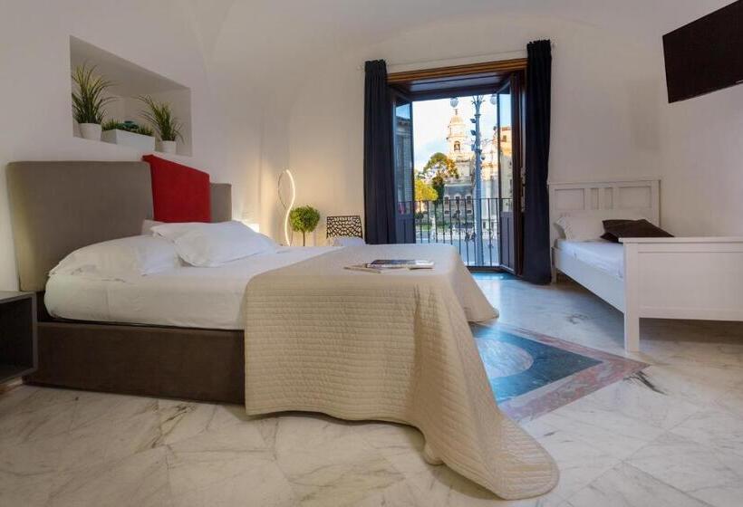 اتاق استاندارد سه تخته با بالکن, Le Suites Del Duomo House