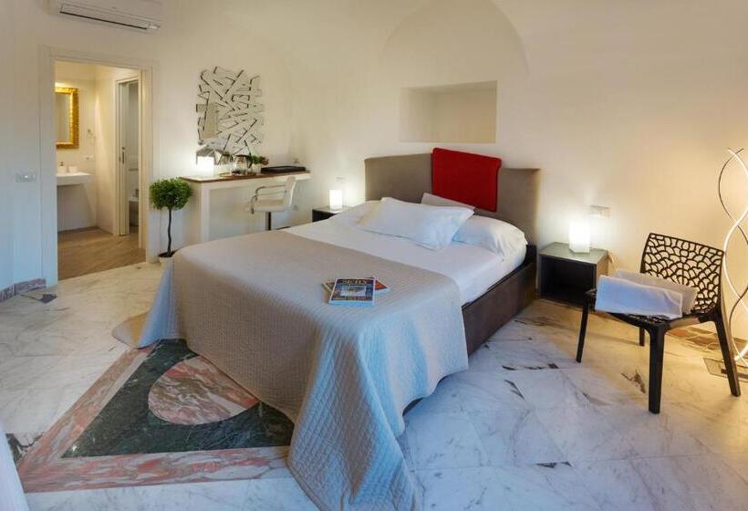 اتاق استاندارد سه تخته با بالکن, Le Suites Del Duomo House