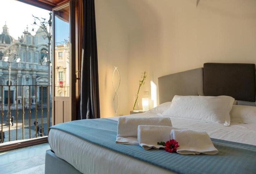 اتاق استاندارد سه تخته با بالکن, Le Suites Del Duomo House