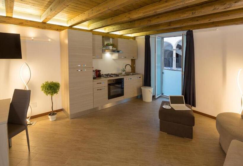 آپارتمان سوپریور 1 خوابه, Le Suites Del Duomo House