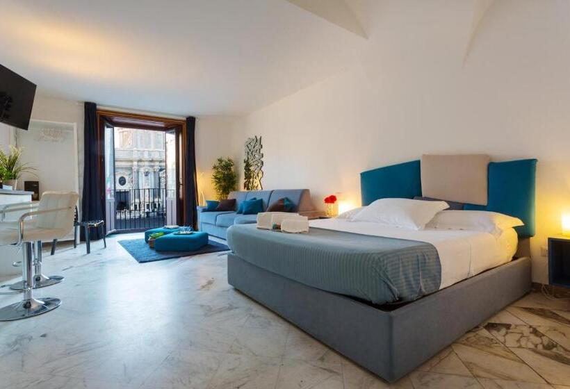غرفة قياسية رباعية مزودة بشُرفة, Le Suites Del Duomo House