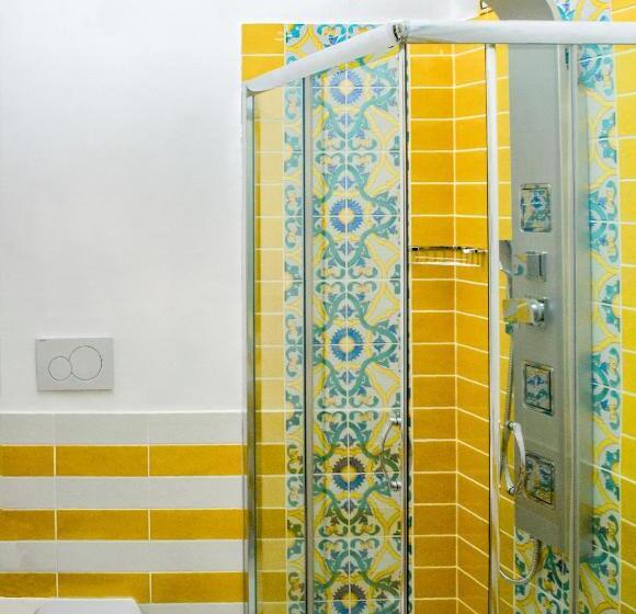 디럭스 룸, Relais La Rupe