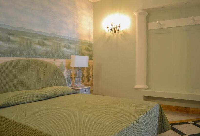 Номер Стандарт Внутренний, Relais La Rupe