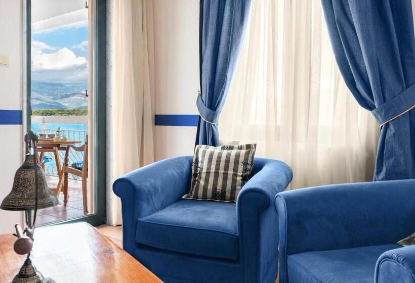 آپارتمان 1 خوابه با چشمانداز دریا, Aparthotel Villa Lav