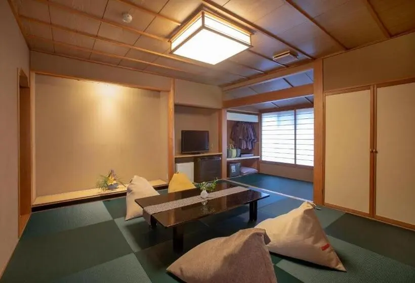 Superior-huone, Ichiraku Tendo Spa & Brewery