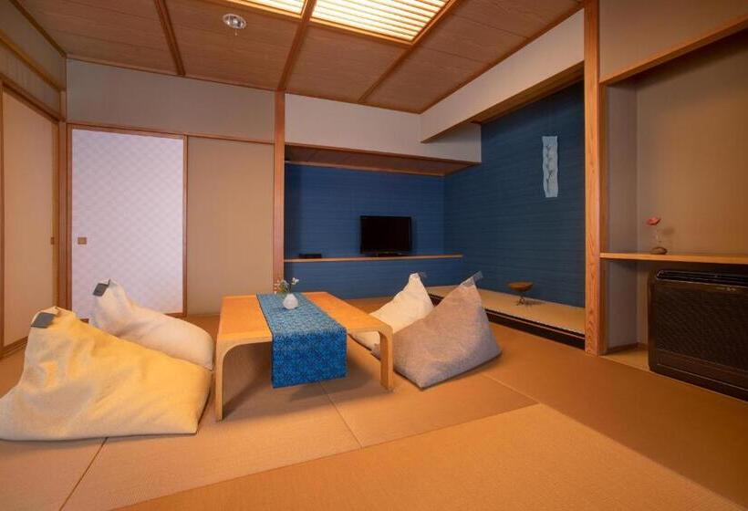 חדר סופריור, Ichiraku Tendo Spa & Brewery