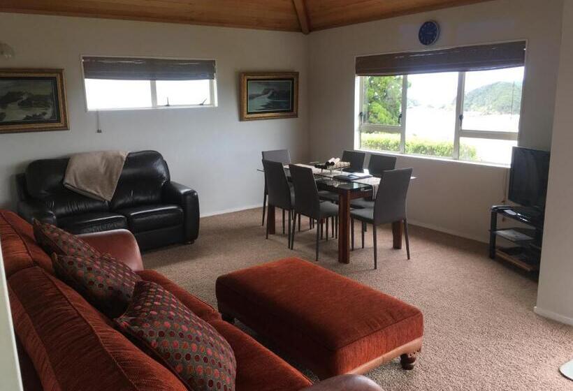 一居室别墅, Top Of The Bay