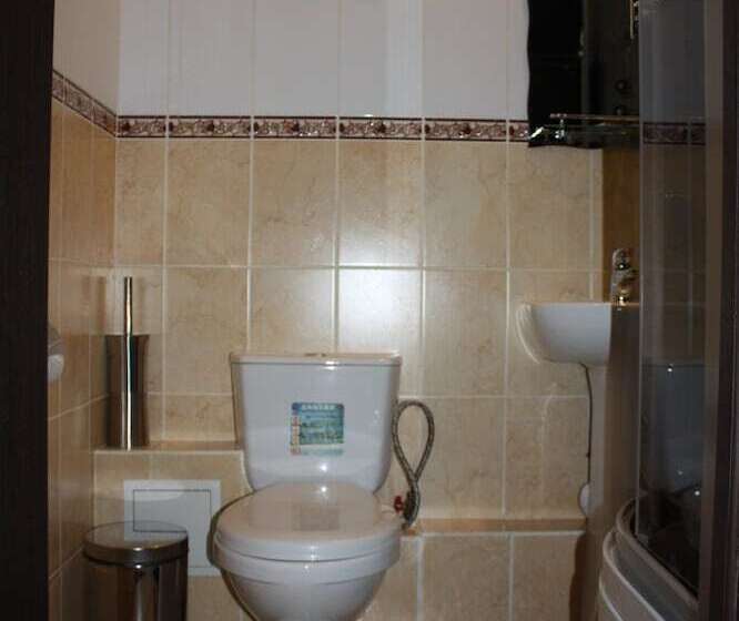 اتاق استاندارد, Atrium