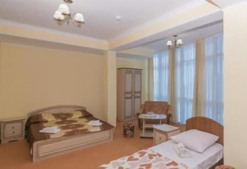 スイート(家族用), Dyadya Stepa