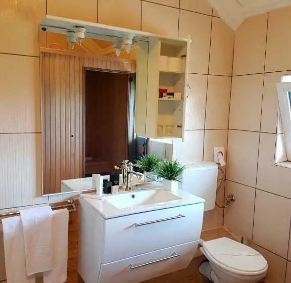 Suite, Elisabeta