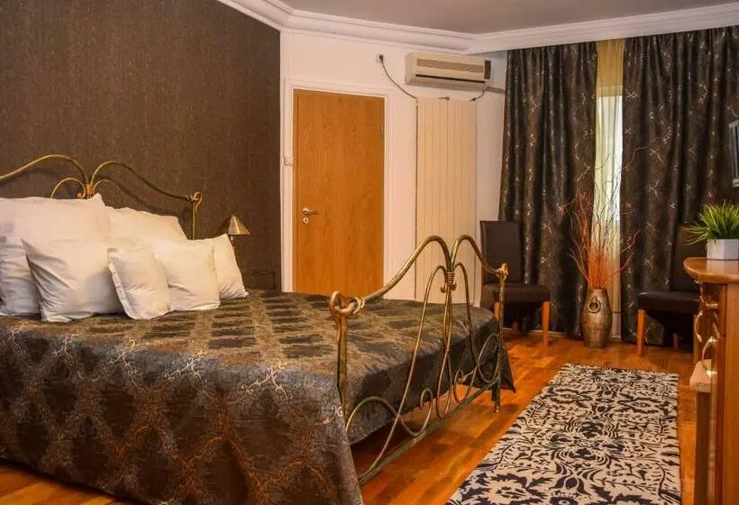 Standard Room, Elisabeta
