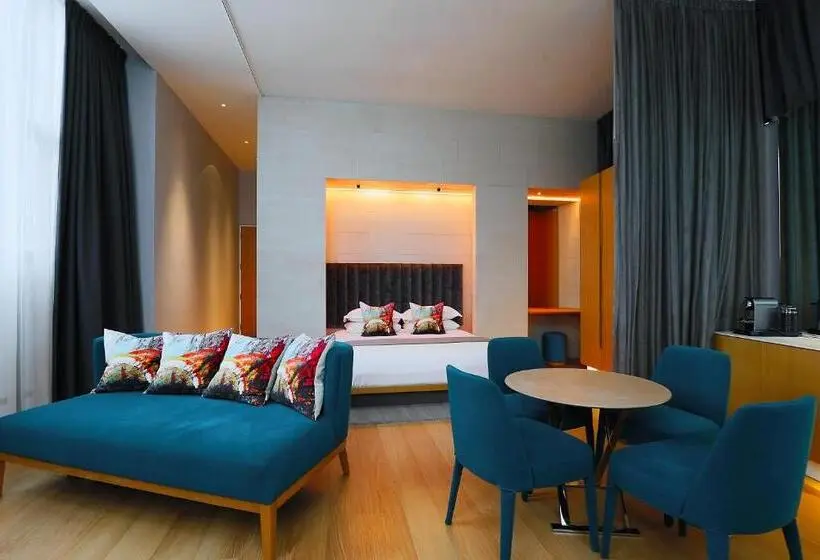 スイート, Malmaison Cheltenham