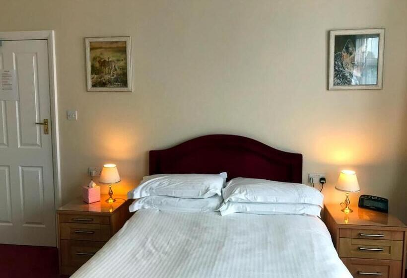 غرفة قياسية, Merton House