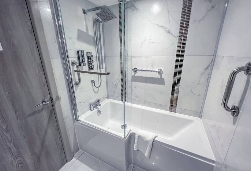 חדר דלוקס, Quayside Hotel & Bar