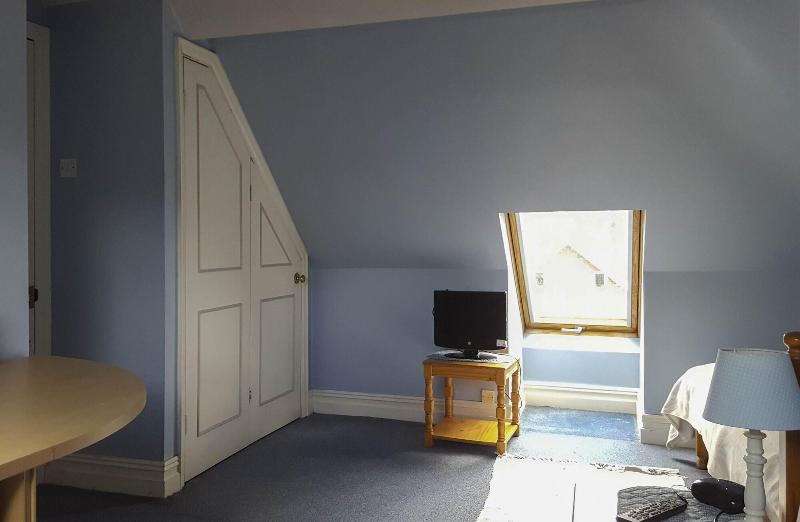 标准单人间, Sandfield Guest House