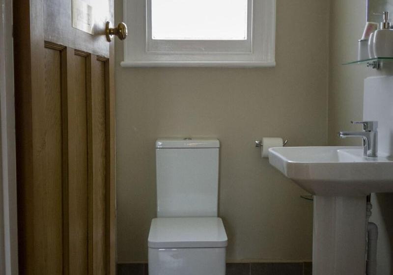 标准单人间, Sandfield Guest House