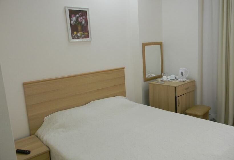 エコノミールーム, Sokol