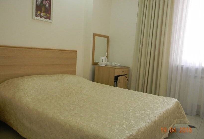 エコノミールーム, Sokol