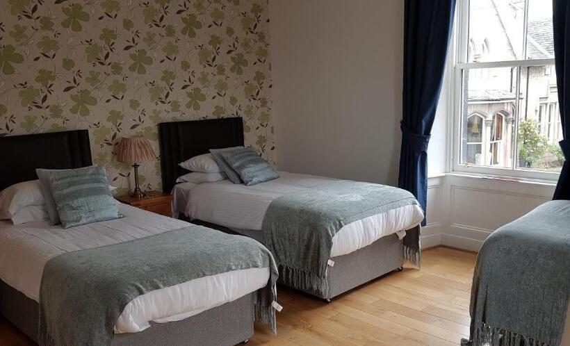 Номер Стандарт Трехместный, The Havelock