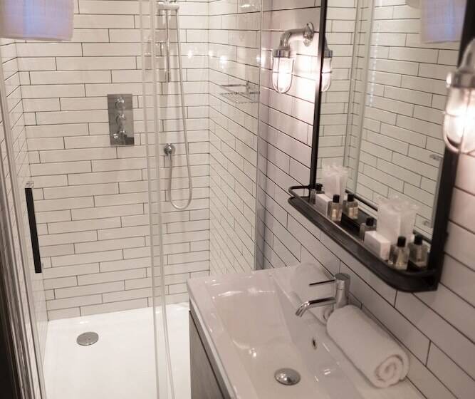 غرفة سوبيريور ثلاثية, The Southern Belle