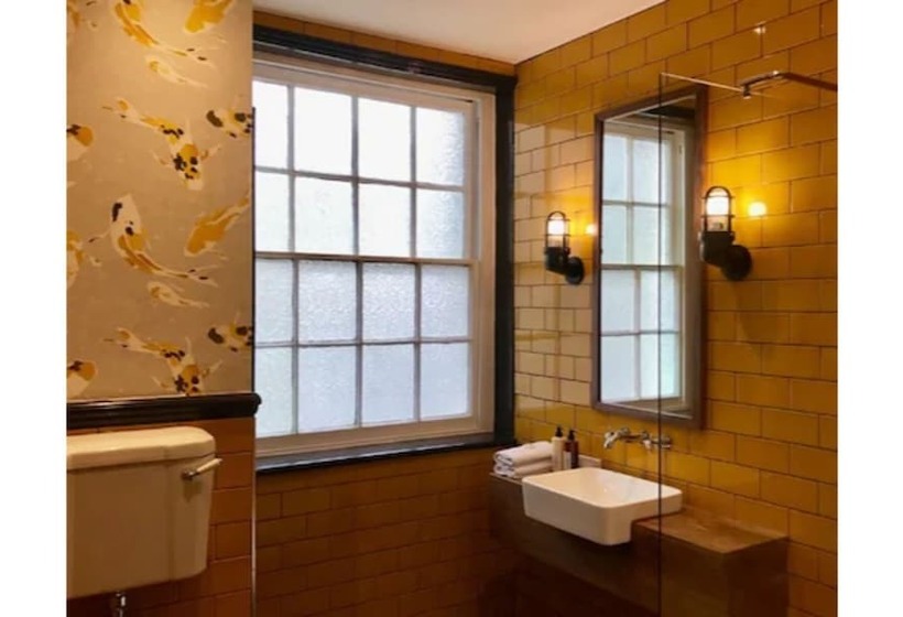 غرفة ديلوكس, The Southern Belle