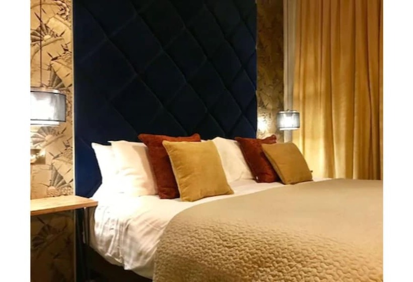 غرفة ديلوكس, The Southern Belle