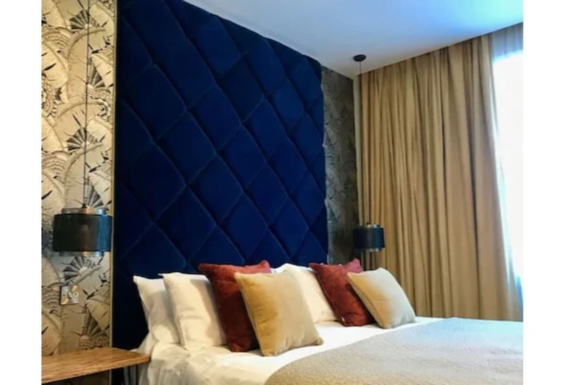 غرفة ديلوكس, The Southern Belle