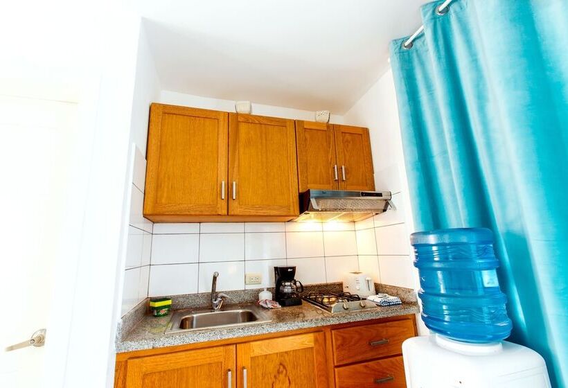 豪华工作室, Tropicana Suites Deluxe Beach Club & Pool