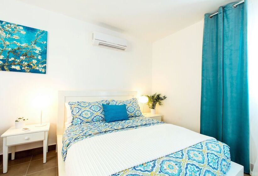 Апартаменты Пентхаус 2 Спальни, Tropicana Suites Deluxe Beach Club & Pool