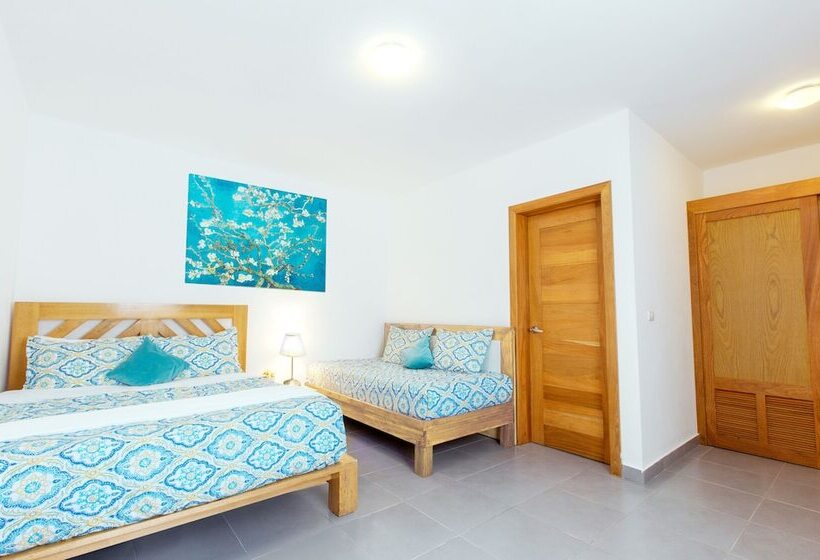 豪华套房, Tropicana Suites Deluxe Beach Club & Pool