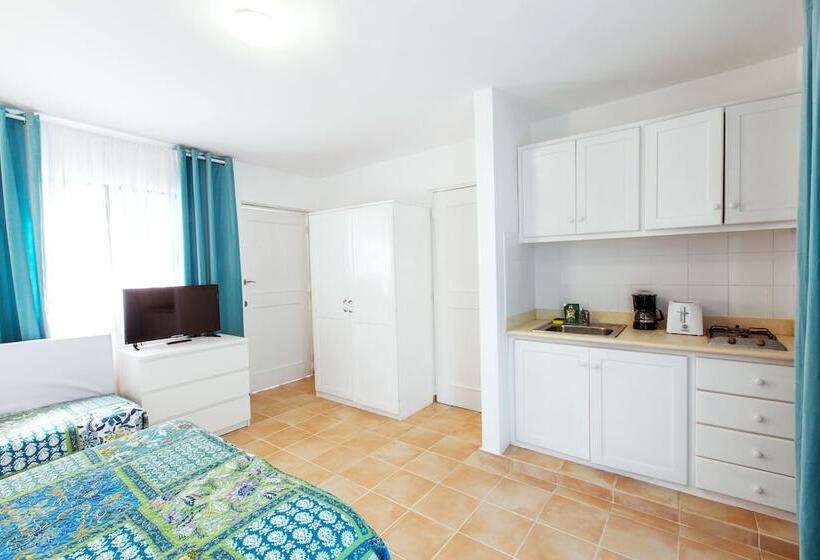 豪华工作室, Tropicana Suites Deluxe Beach Club & Pool