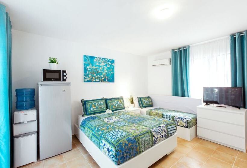 豪华工作室, Tropicana Suites Deluxe Beach Club & Pool