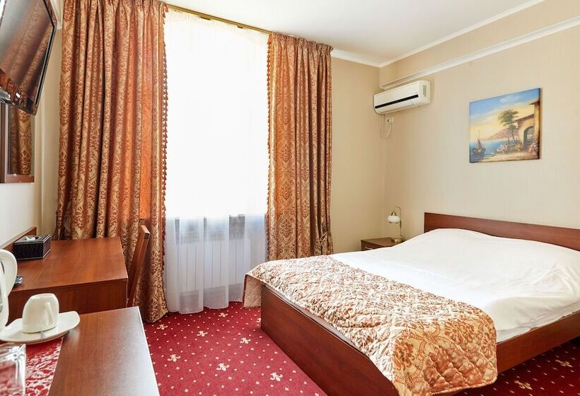 اتاق استاندارد یک نفره, Tsentralnaya