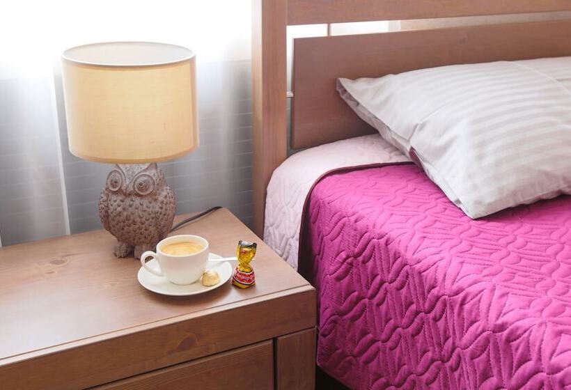 스탠다드 룸 공동 욕실, Vladstar Inn Hostel