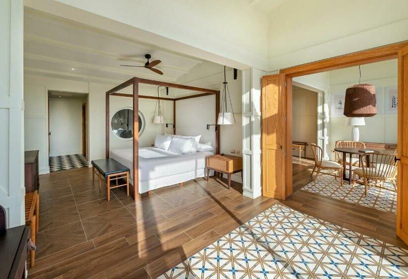 سوئیت مستر با چشم‌انداز دریا, Ocean El Faro Resort - All Inclusive