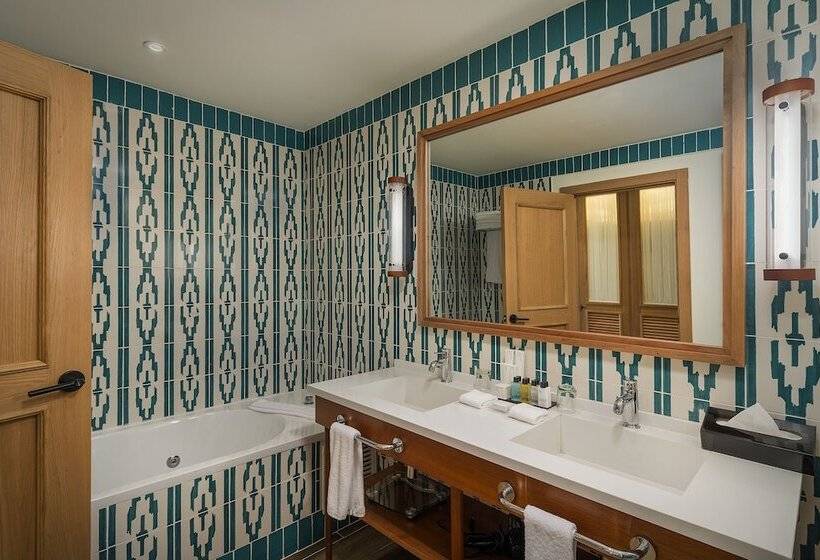 سوئیت جونیور با چشم‌انداز باغ, Ocean El Faro Resort - All Inclusive