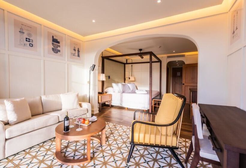 چشمانداز باغ سوئیت جونیور پرستیژ, Ocean El Faro Resort - All Inclusive