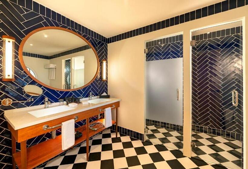 سوئیت رویال, Ocean El Faro Resort - All Inclusive