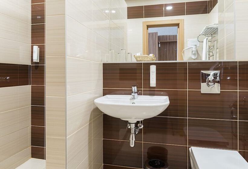 اتاق استاندارد, Sky Lux Hotel & Spa