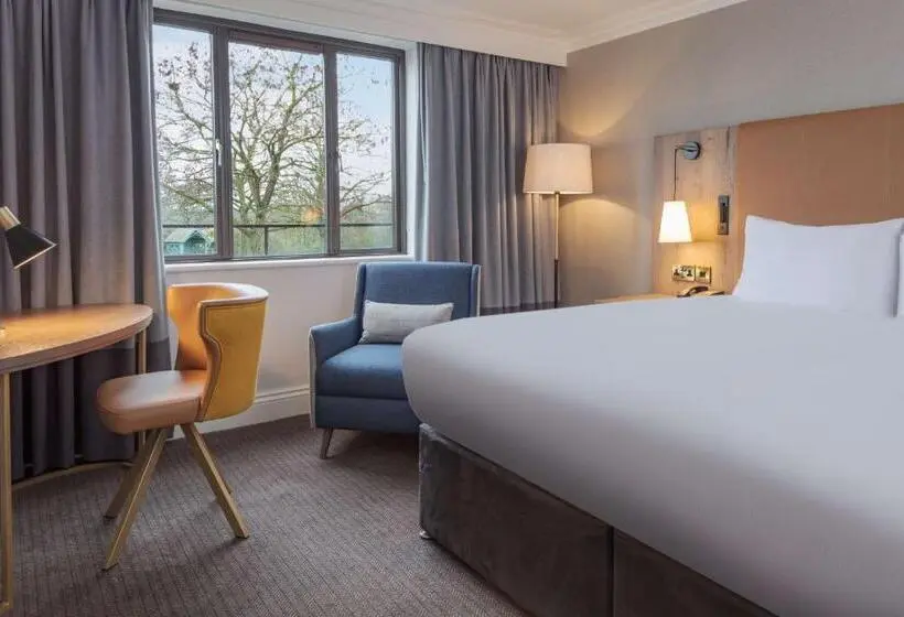 Classic-huone King-vuode, Oxford Belfry Hotel & Spa